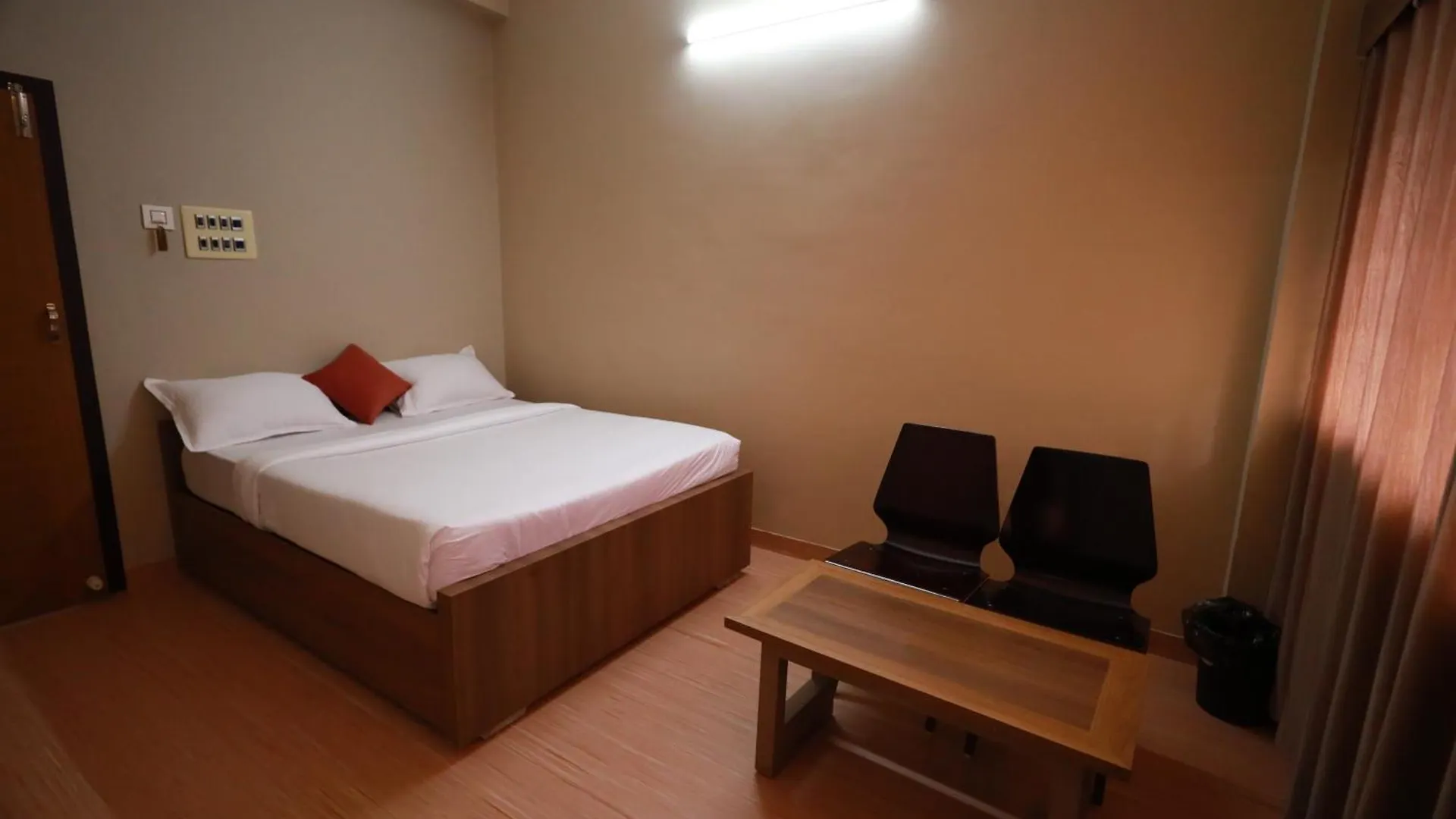 Отель Haksons Residency Манантавади